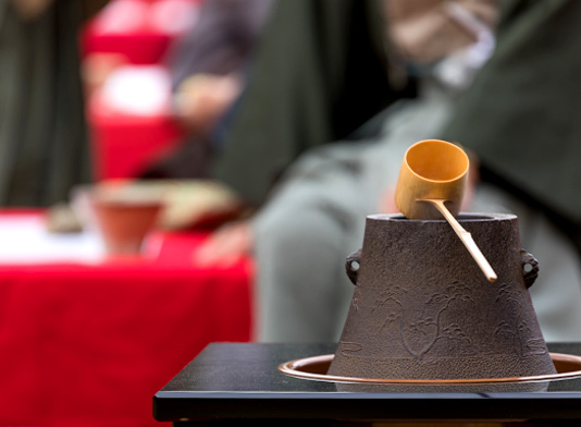 一般社団法人文化継承機構の茶人によるお茶席